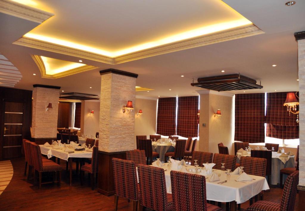 Al Higgi Hotel Janbu Kültér fotó