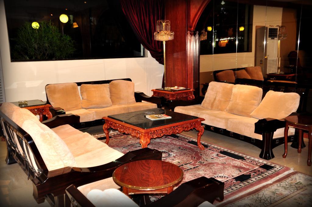 Al Higgi Hotel Janbu Kültér fotó