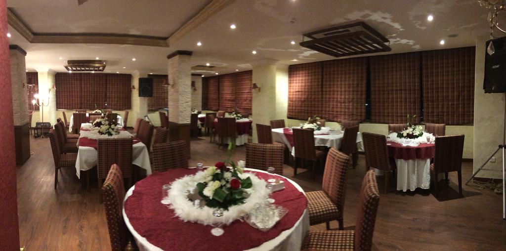 Al Higgi Hotel Janbu Kültér fotó