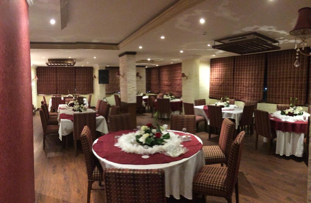 Al Higgi Hotel Janbu Kültér fotó